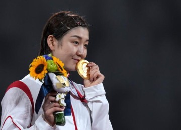 鲸鱼体育APP-东奥再现久违“三国杀” 半程中美日争金“刺刀见血”